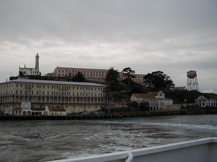 Buildings on Alcatraz<br>Location: <a href="https://www.google.com/maps/search/?api=1&query=37.82763,-122.41997" target="_new">Alcatraz Ferry</a>